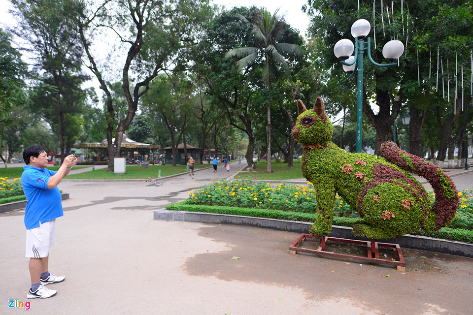 12 con giáp khổng lồ đón Tết xuất hiện tại Hà Nội